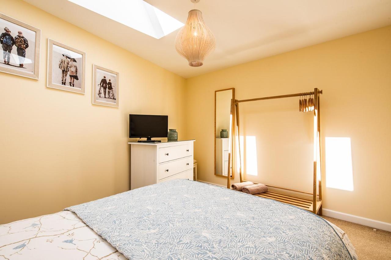 Buxton Centre Cosy Cottage With Free Secure Parking Екстериор снимка